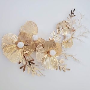 Gold pedal Bridal large headpiece Unique Flower